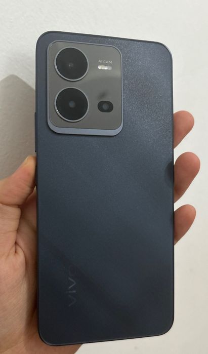 Продам смартфон марки vivo 25e