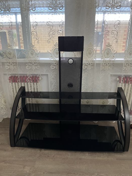 Подставка под телевизор