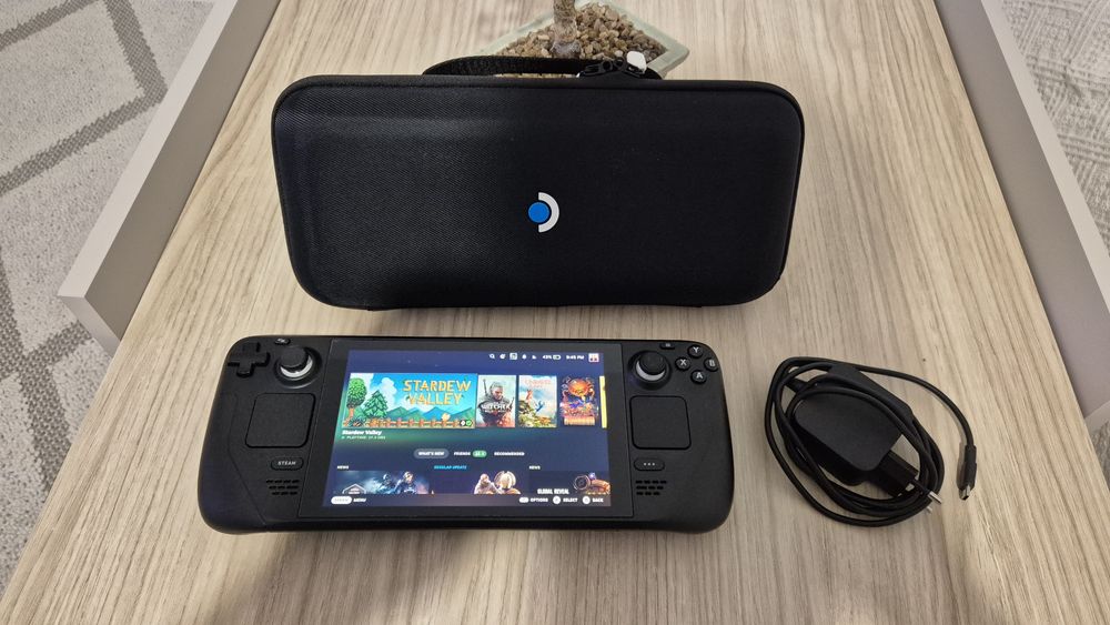 Steam Deck 256GB + microSD 256GB + Accesorii – Stare impecabilă