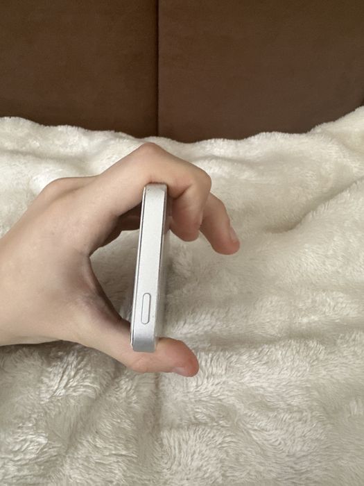 iphone 5s серебристый