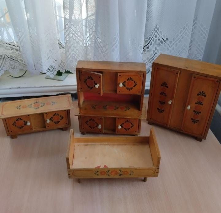 Мебель для кукол