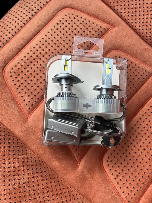 лэд  лед лампочки новые