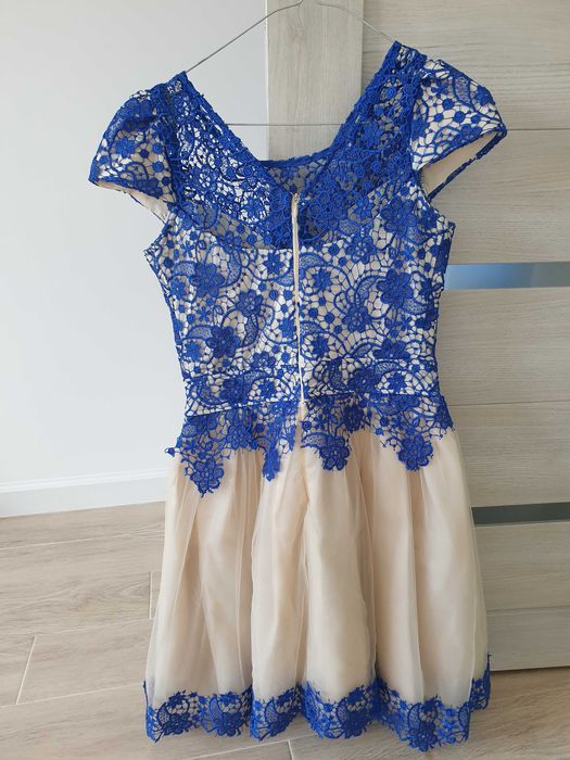 Vand rochie ocazie marimea 36 - S