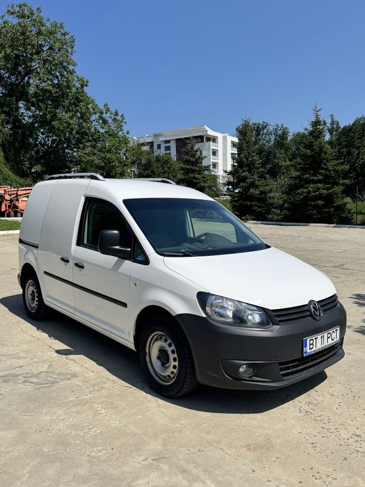 Vând Volkswagen Caddy