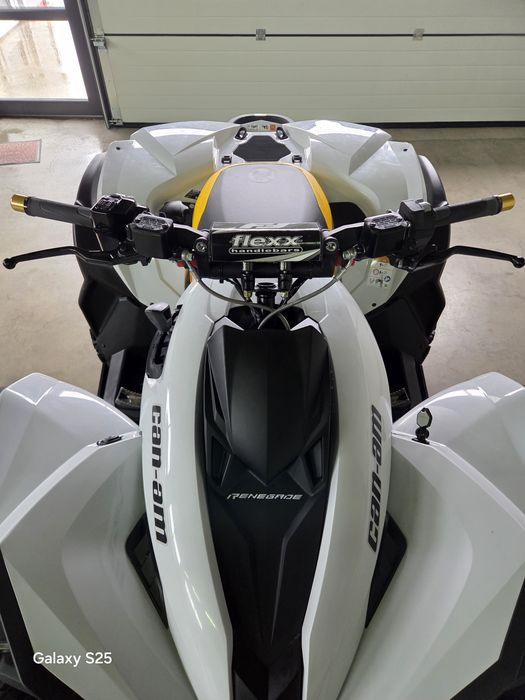Canam Renegade 1000R