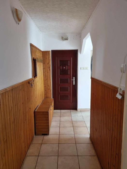 Apartament cu 3 camere