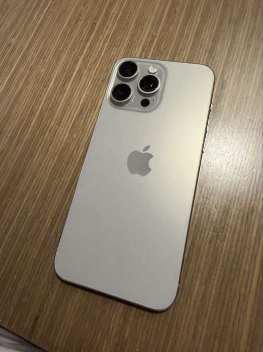 Айфон 15 про, 86%, 1 трб