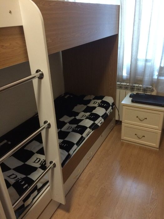 Шикарный хостел на левом берегу