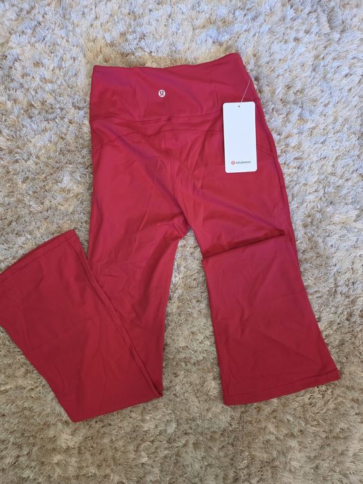 Colanti lululemon evazati