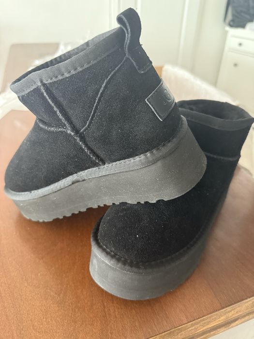 UGG W Classic ULTRA Mini Platform / Size 37