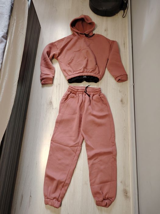 Дамски екип, комплект