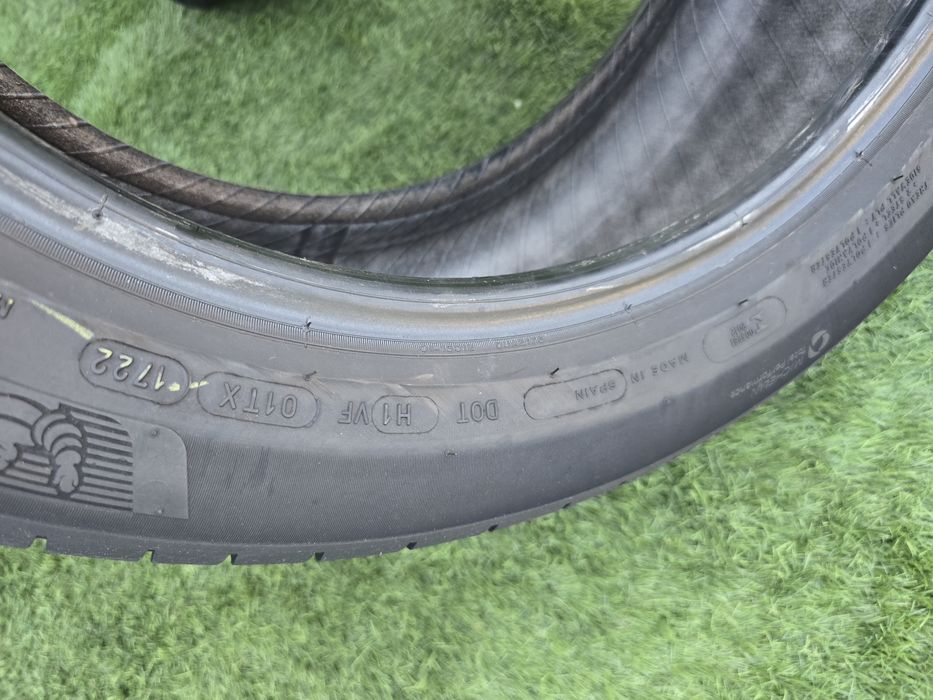 225 50 18 michelin