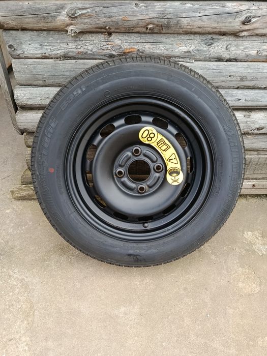 Резервна гума от Форд 14 цола