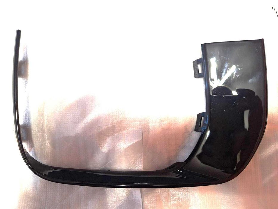 Декоративна лайсна за броня Range Rover Evoque 2016-2018