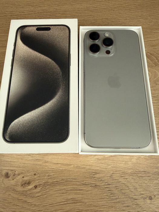 iPhone 15 Pro Max Natural Titanium 256GB-Като нов 89% батерия
