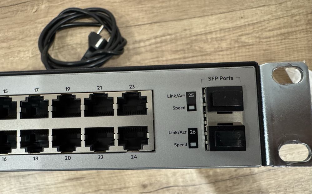 Коммутатор HPE OfficeConnect 1820 Series Switch J9980A