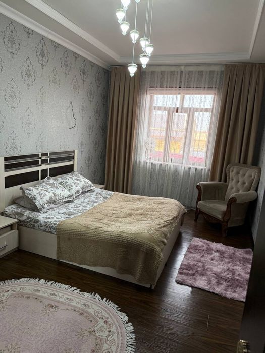 Uy sotiladi Zangota erkin qurilish