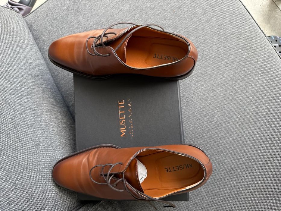 Vand Pantofi Musette 44 / maro