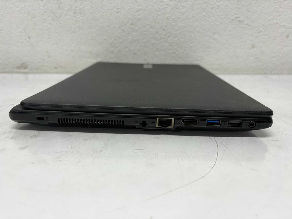 Лаптоп - Acer ES1-411 ,Intel Celeron N2840, RAМ 2GB DDR3, HDD 512GB/L3