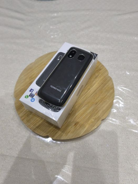 Телефон Андроид с записью разговоров с камерой