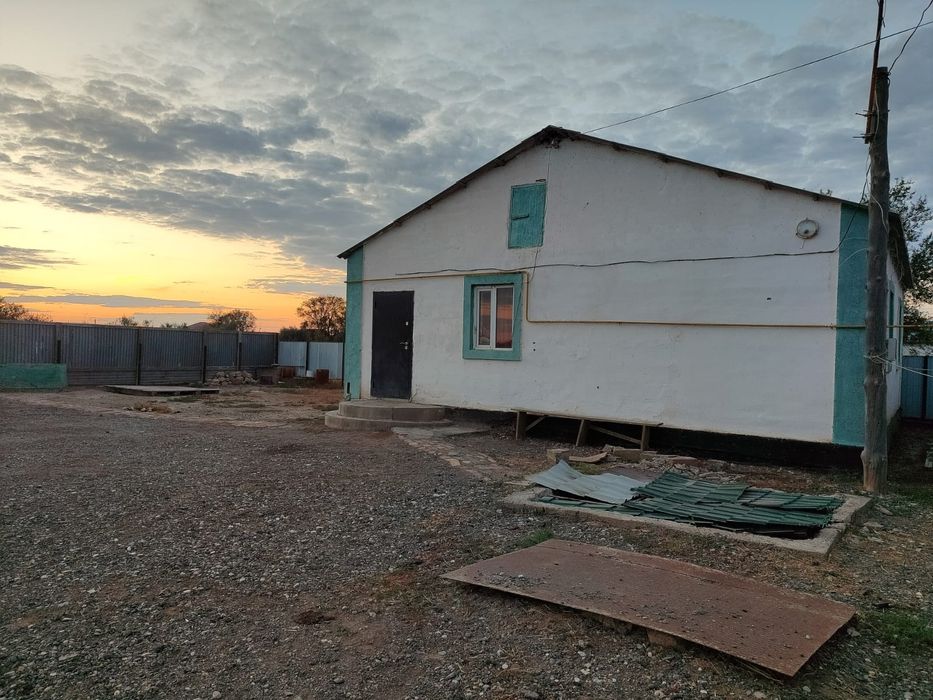 Продается 3 - комнатный дом