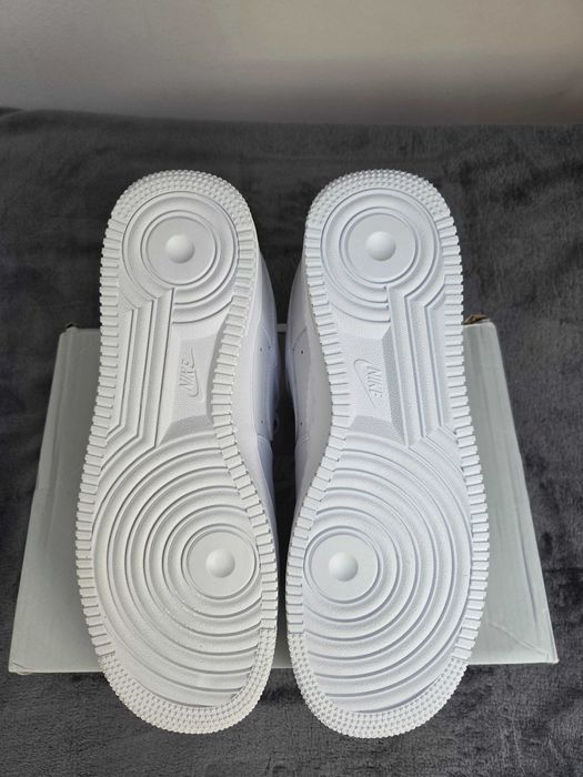 Nike Air Force 1 White