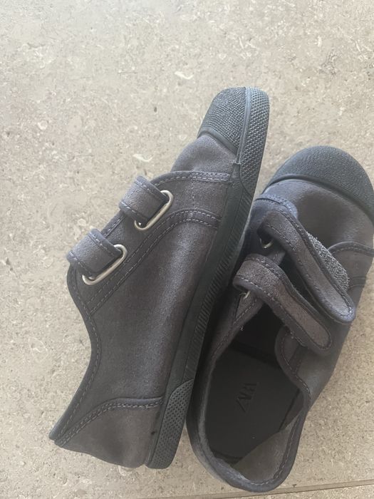 Zara кожени гуменки