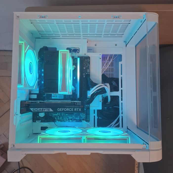 Pc gaming RTX 5050 (sau ARC B580) I5 12400F