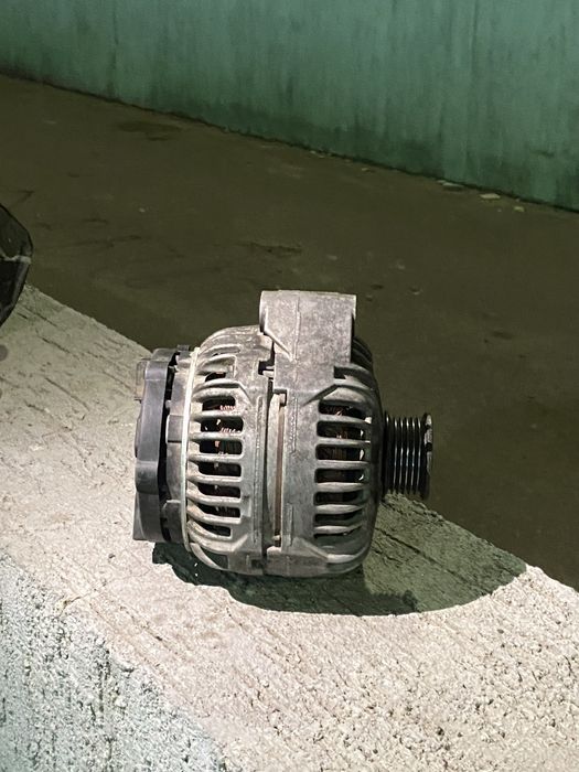 Генератор 180AM от e55 amg w211 w213