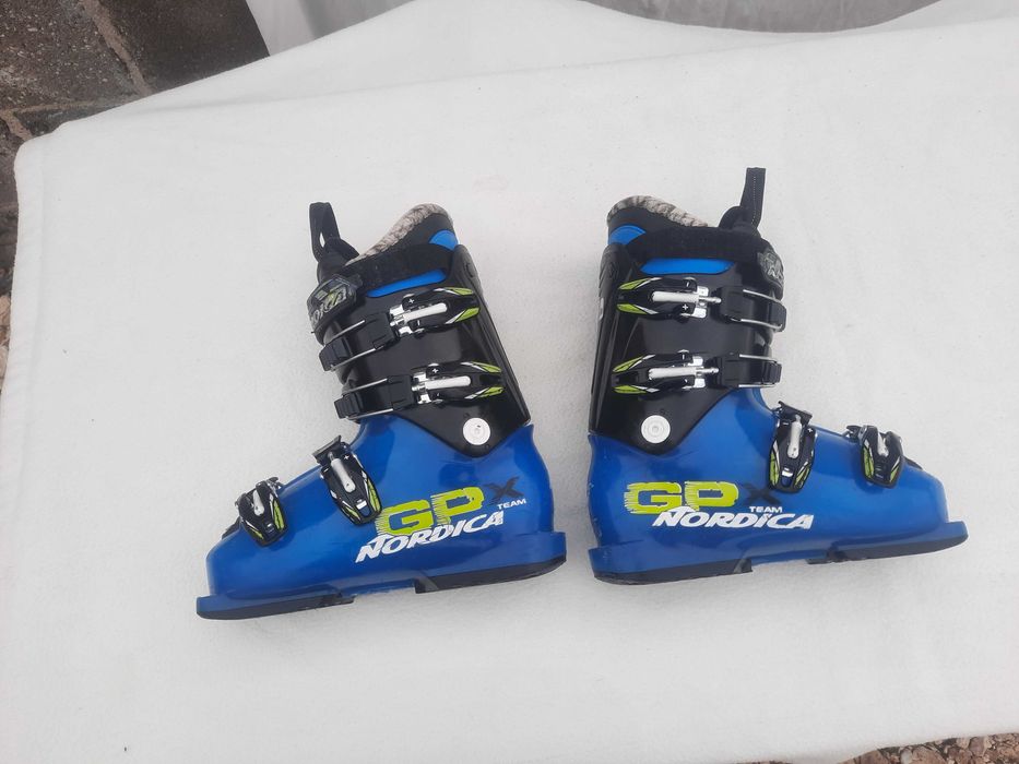 Ски обувки детски 22,0-22,5см.Nordica GPX Team