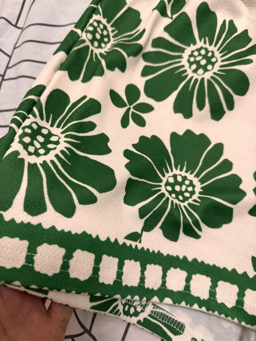 Комплект от две части