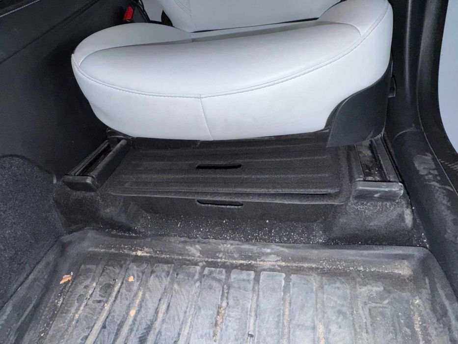Storage Box Tesla Model Y дълбока кутия за съхранение под седалката