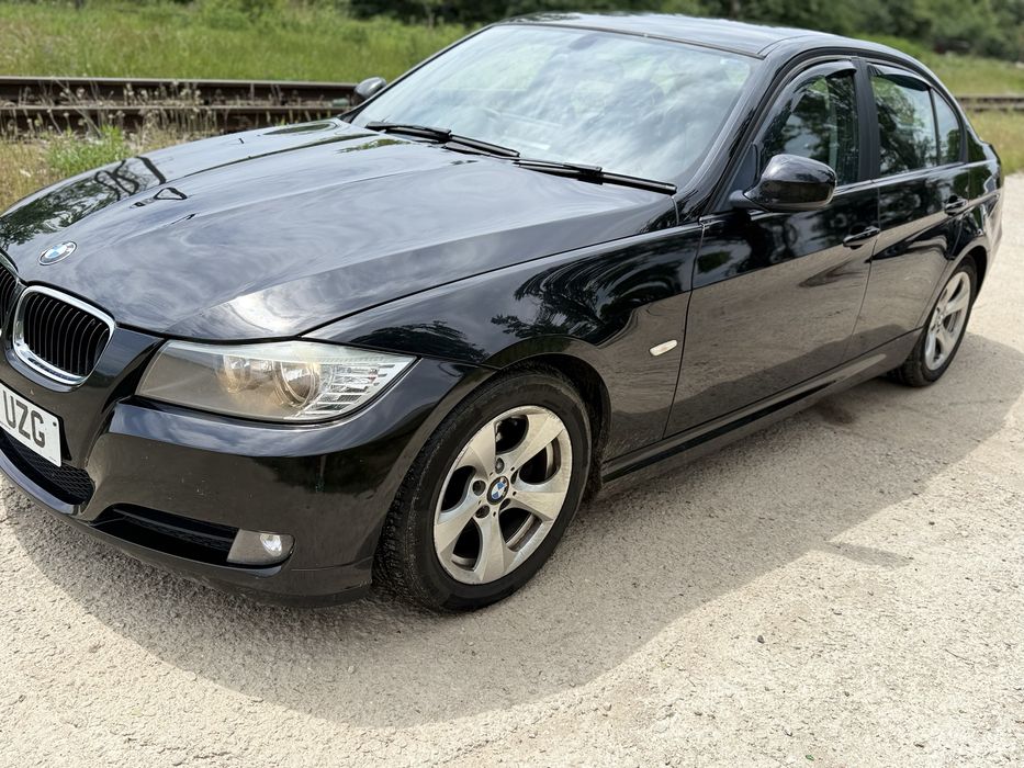 Aripa stanga bmw e90 e91 usa stanga usa dreapta bmw e90 e91