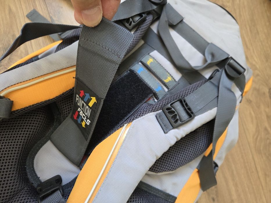 Туристическа раница High Peak Trango 65