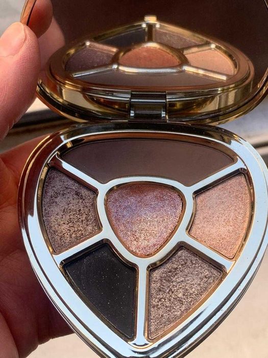 Продам тени D & G (Dolce & Gabbana), оригинал