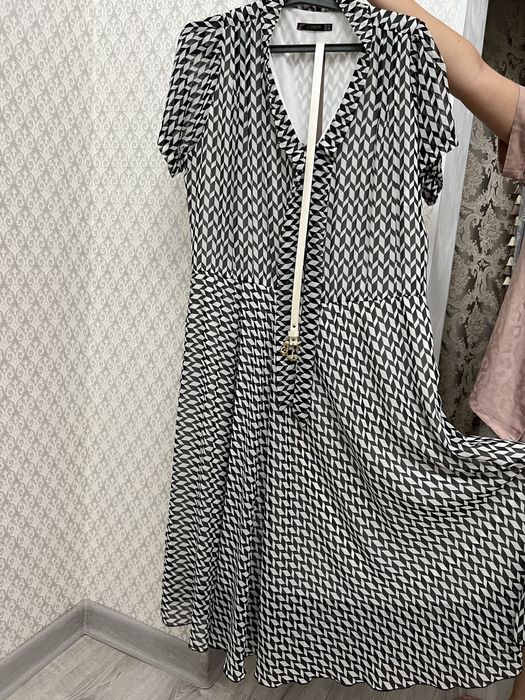 Продам женское платье