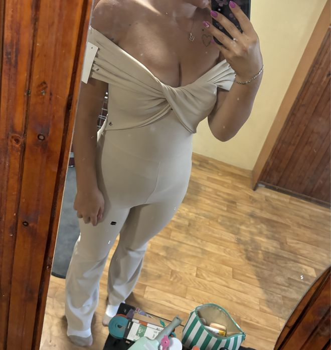 Гащеризон (нов) бежав цвят