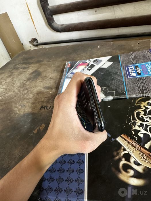 Iphone 11 pro.