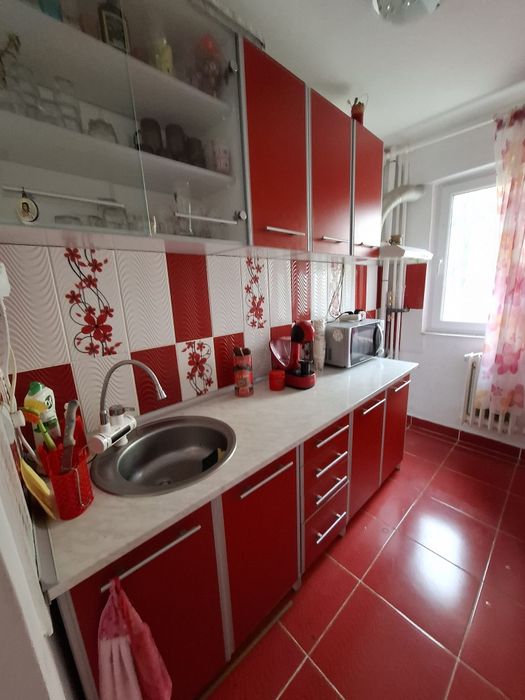 Mobila de bucatarie de vanzare