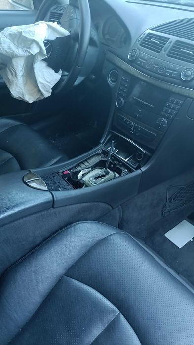 Mercedes w211 на части