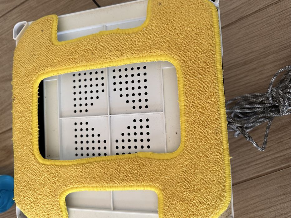 Robot geamuri Hobot 298