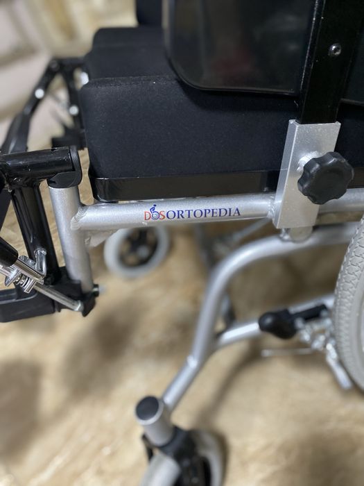 Инвалидное кресло