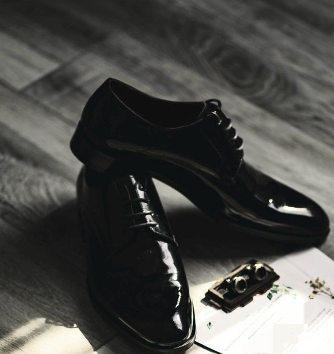 Vând pantofi lac ginere