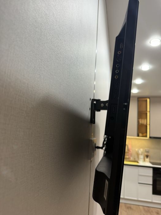 Продам телевизор