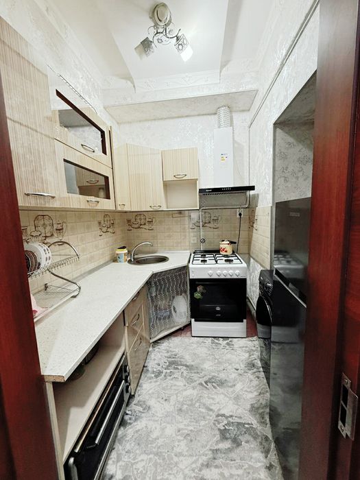 Сагбон  ЖК- Bauraum 2- хоналик  квартира  срочно  сотилади  Корасарой