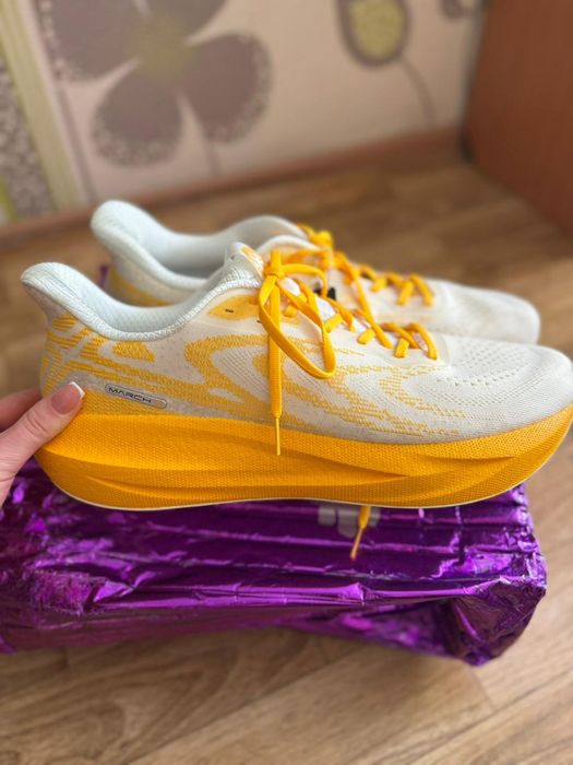 Продам кроссовки BMAI Pace 6.0