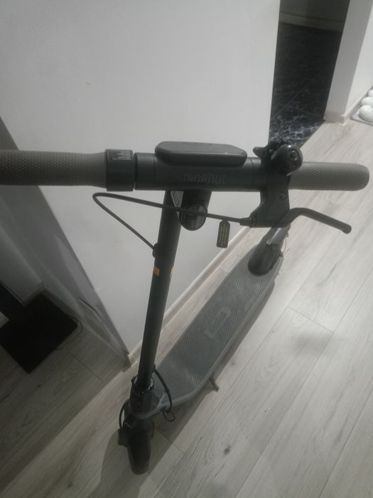 Vând trotinetă  în stare impecabilă