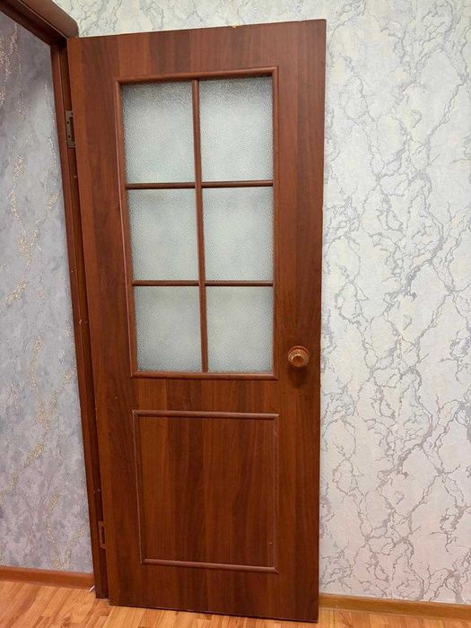 Дверь б/у межкомнатная