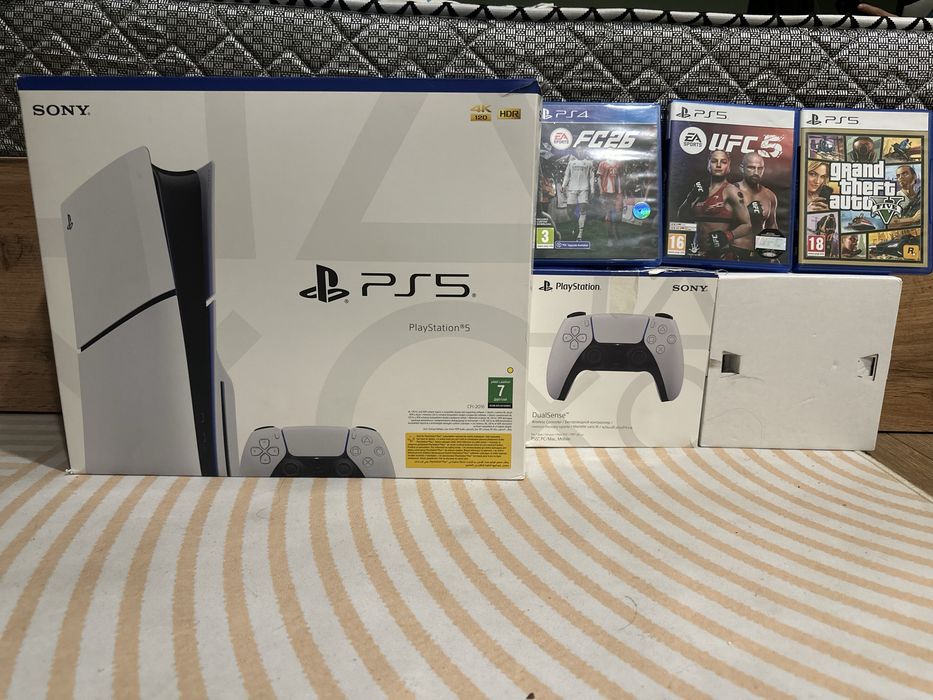 PlayStation 5 slim с дисководом