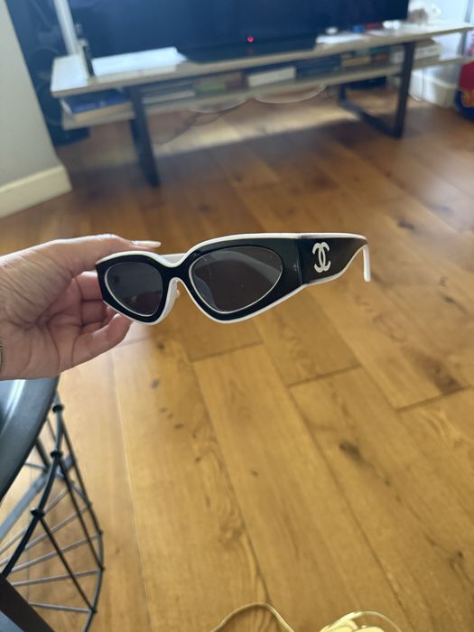 Ochelari de soare Chanel